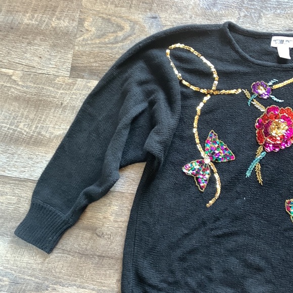 Vintage Victoria Jones‎ Black Sweater with Sequin Floral Design - Picture 3 of 8